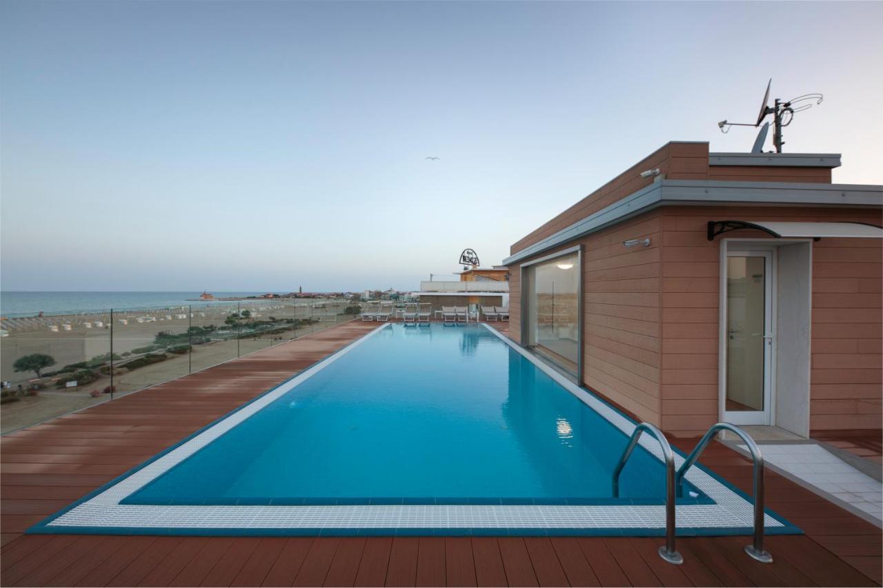 Hotel Monaco Caorle Extérieur photo