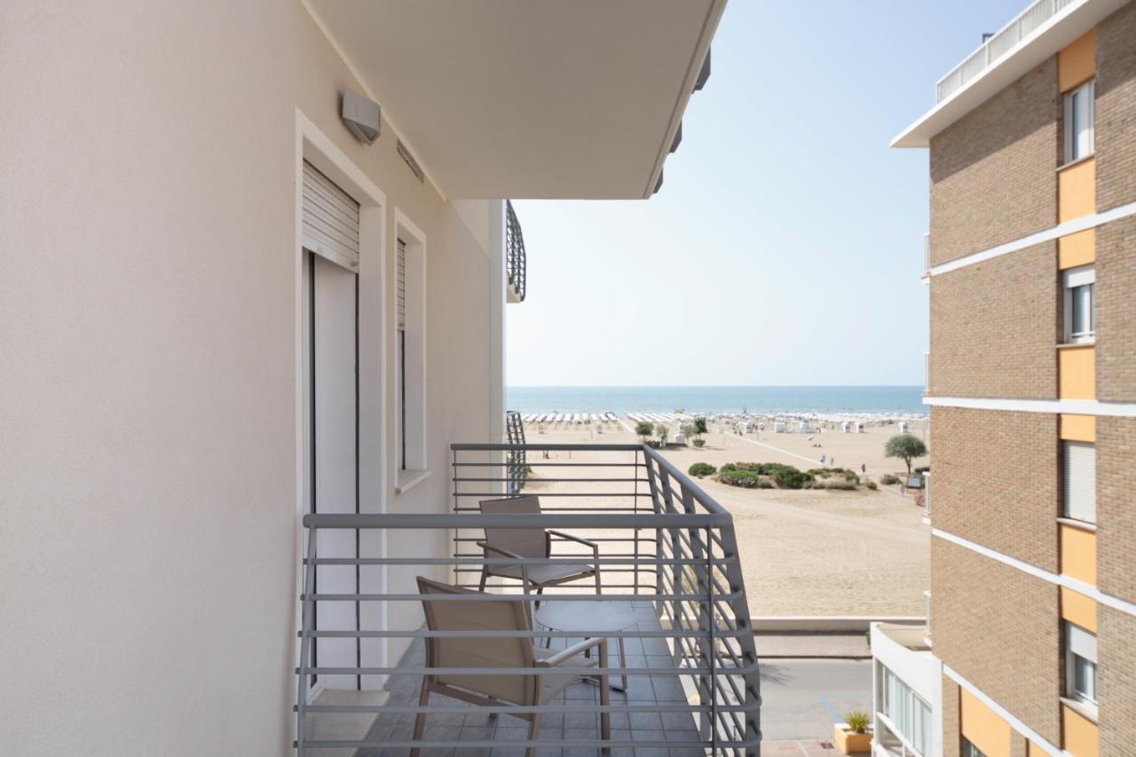 Hotel Monaco Caorle Extérieur photo