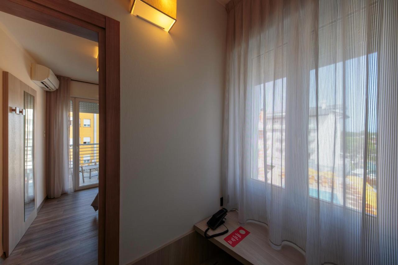 Hotel Monaco Caorle Extérieur photo