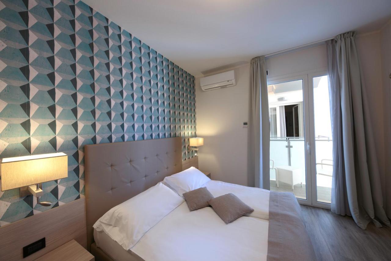 Hotel Monaco Caorle Extérieur photo