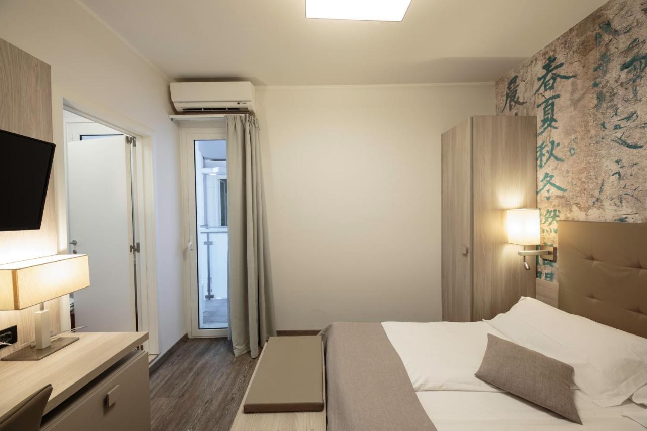Hotel Monaco Caorle Extérieur photo