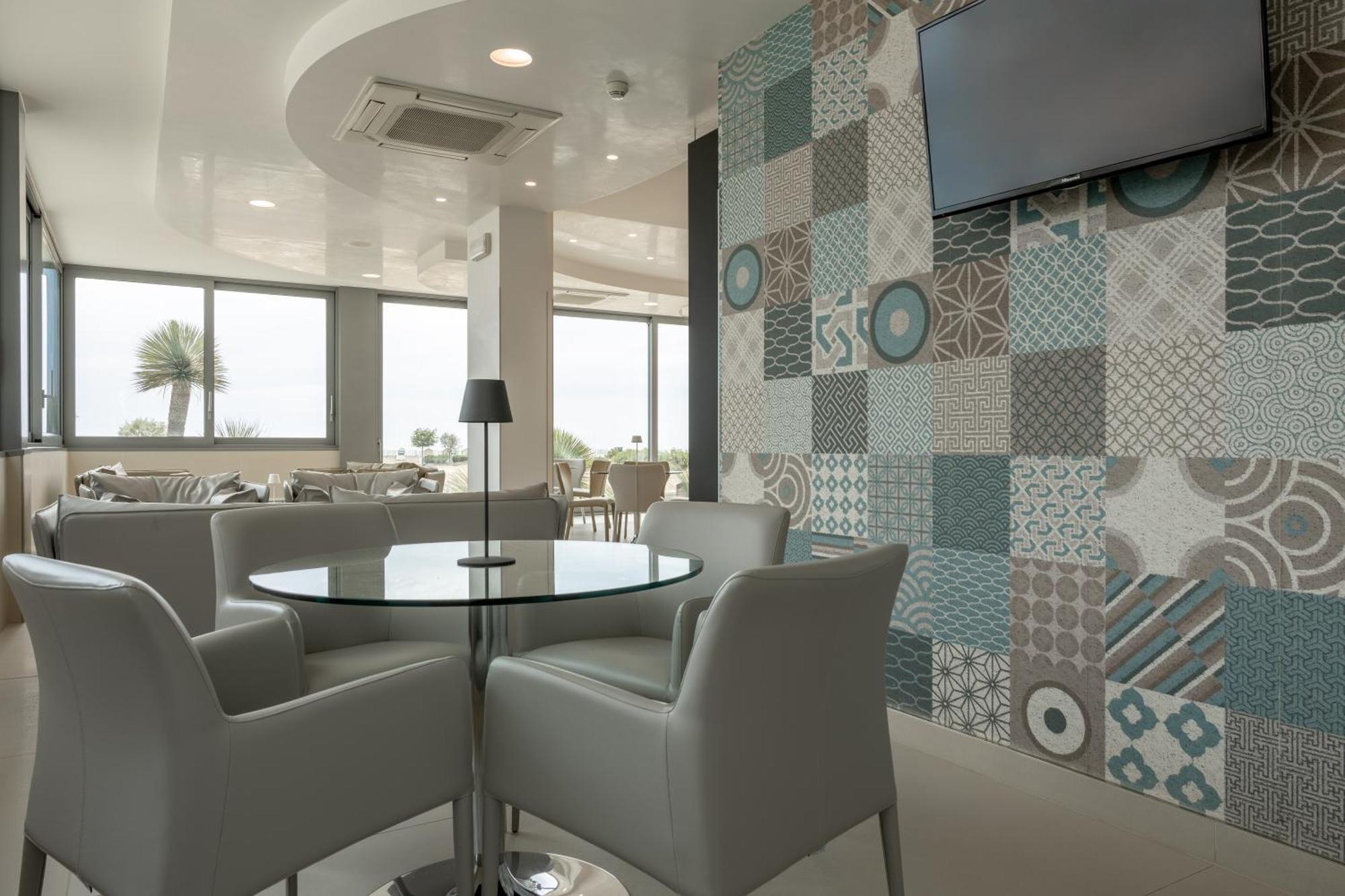 Hotel Monaco Caorle Extérieur photo