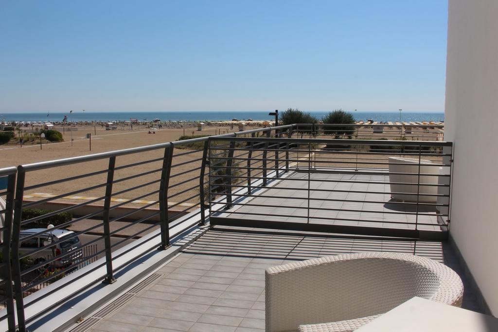 Hotel Monaco Caorle Extérieur photo