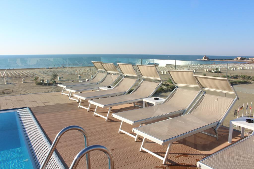 Hotel Monaco Caorle Extérieur photo