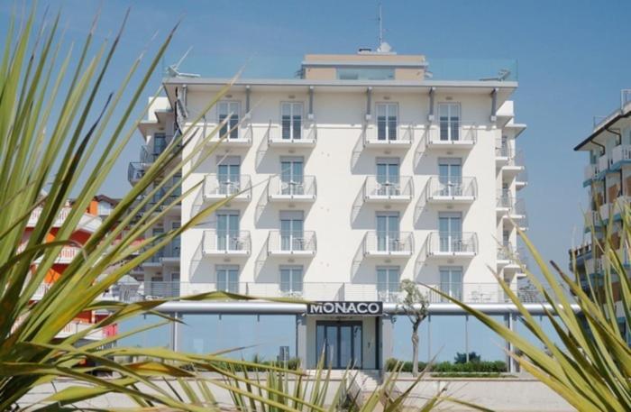 Hotel Monaco Caorle Extérieur photo